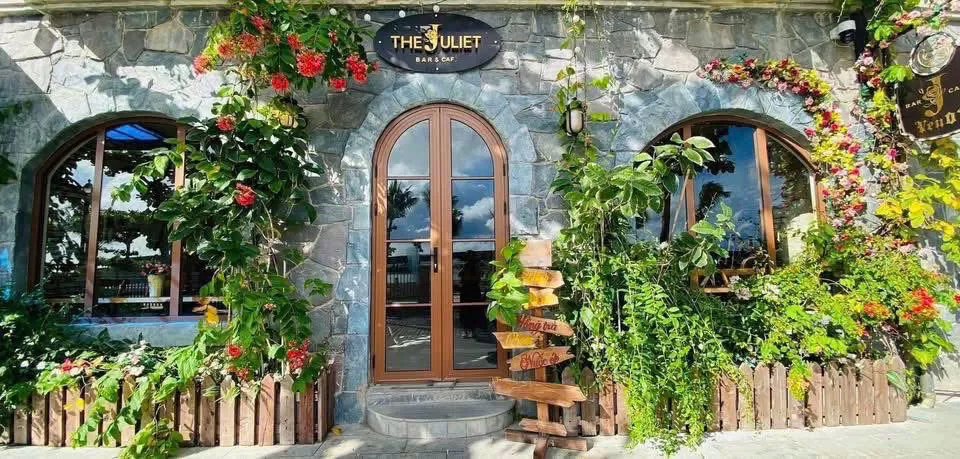 Venice 07 – Sunset Town