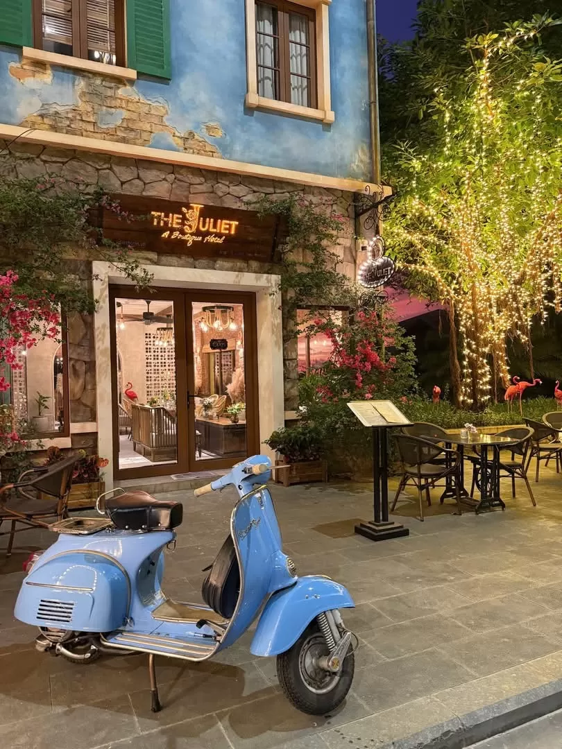 The Juliet coffee & desert