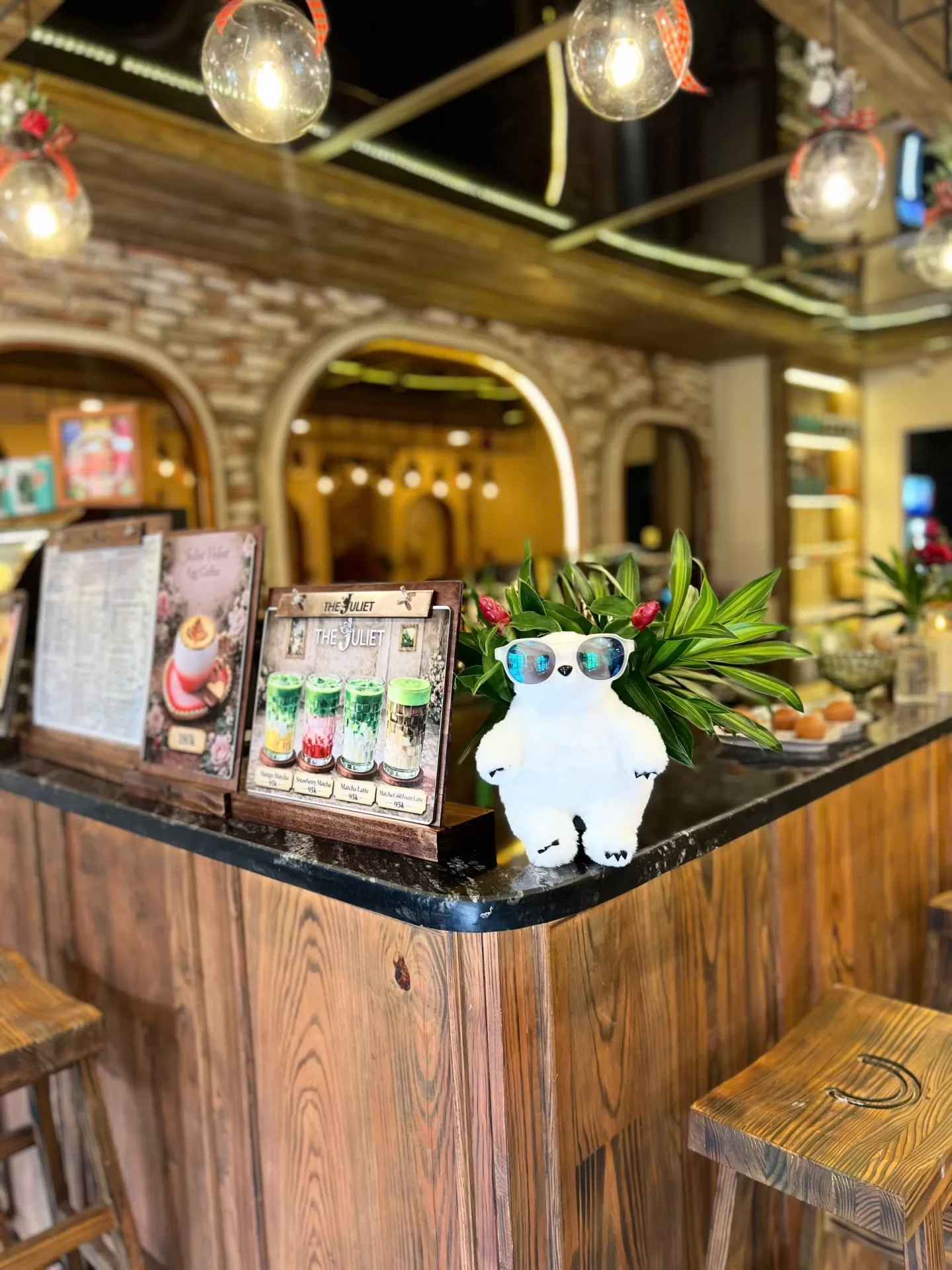 The Juliet coffee & desert