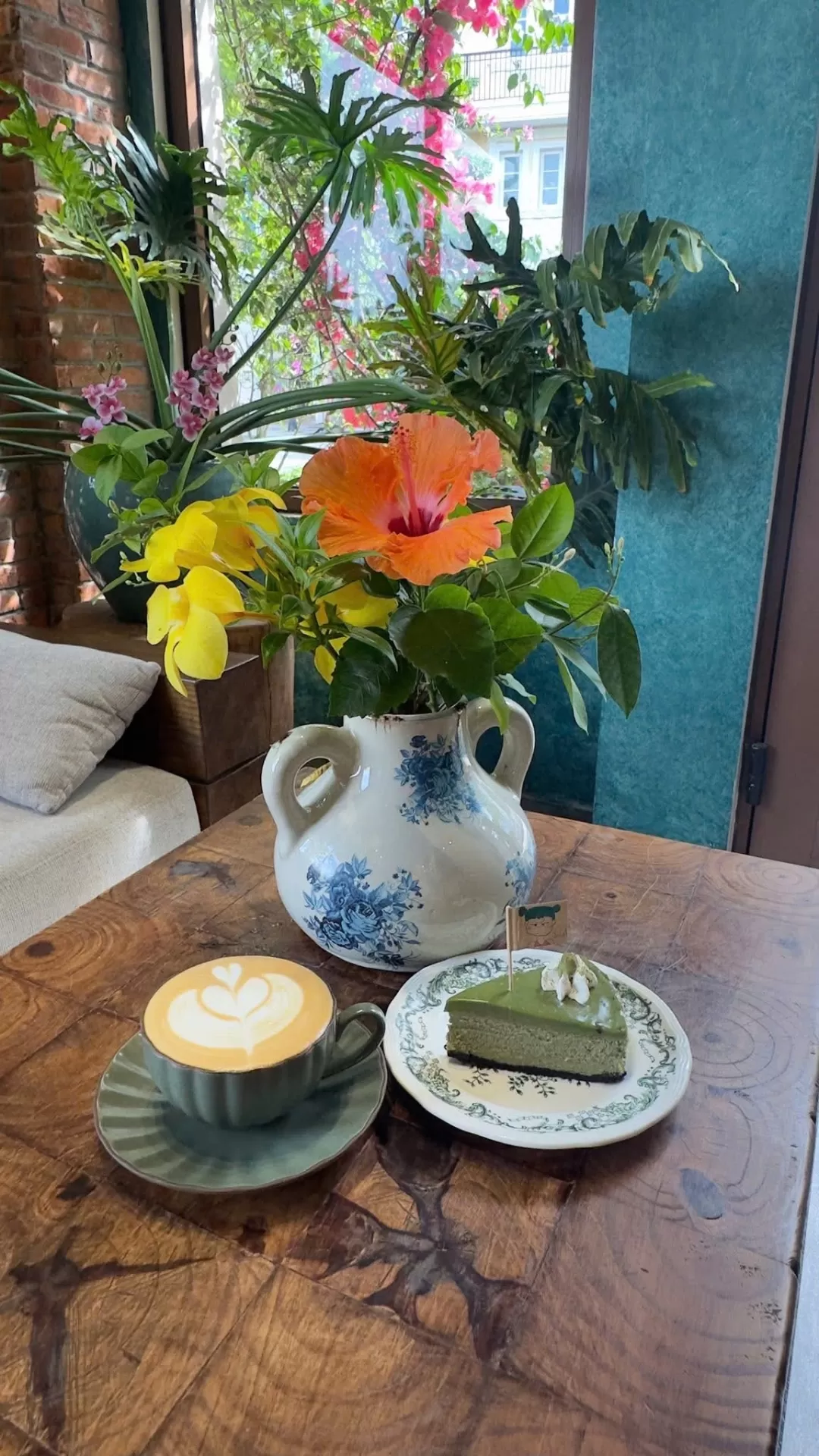 The Juliet coffee & desert